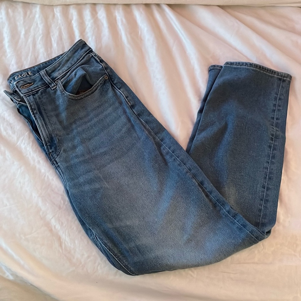 American Eagle Stretch Mom Jean